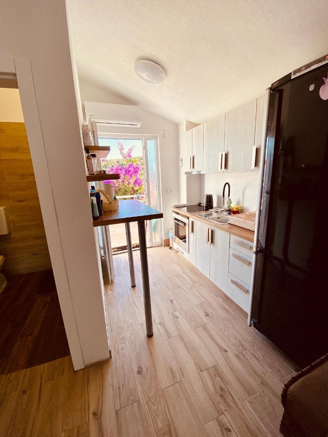 Apartment Elena Donji Okrug  Zewnętrze zdjęcie